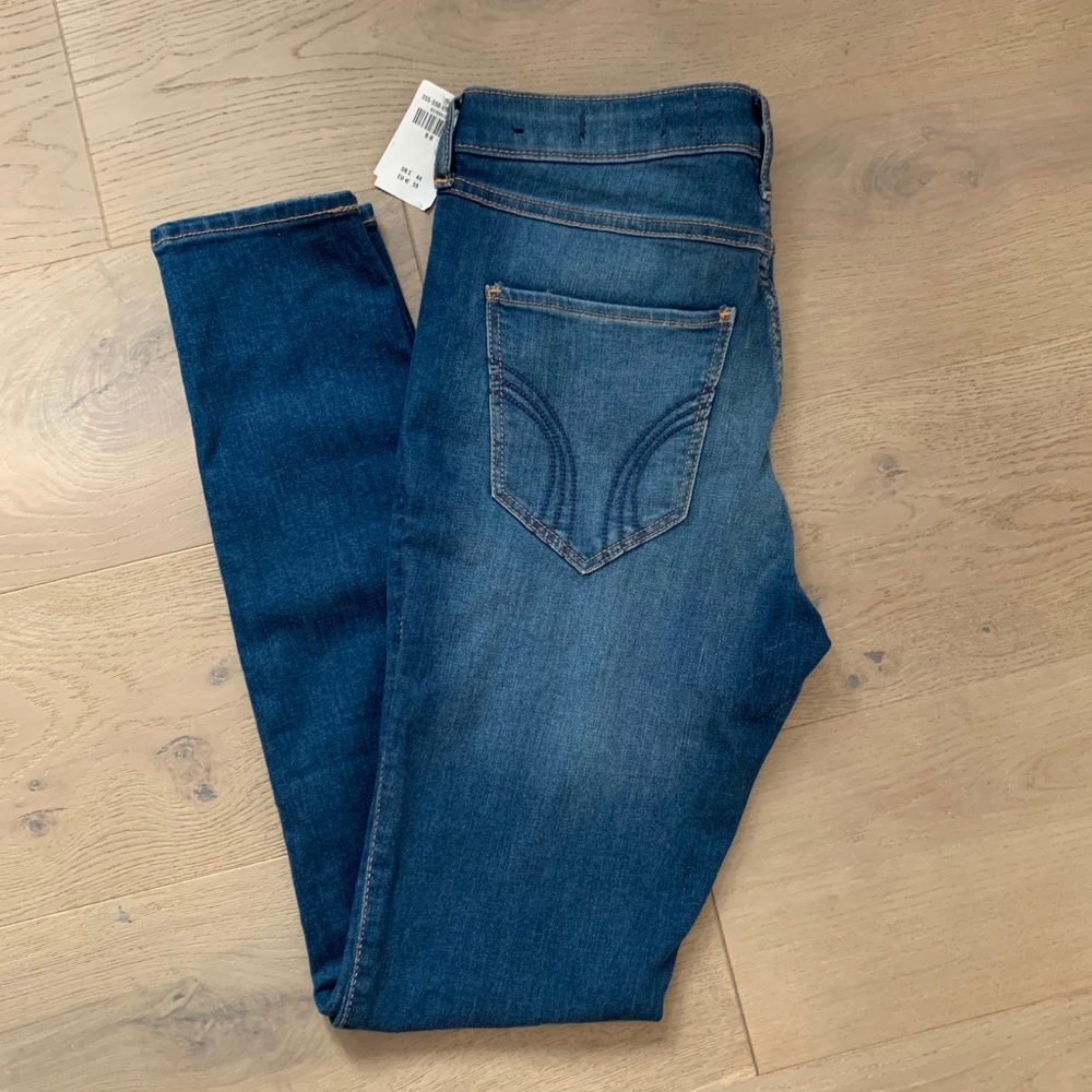 Hollister Distressed High Rise Super Skinny Jeans